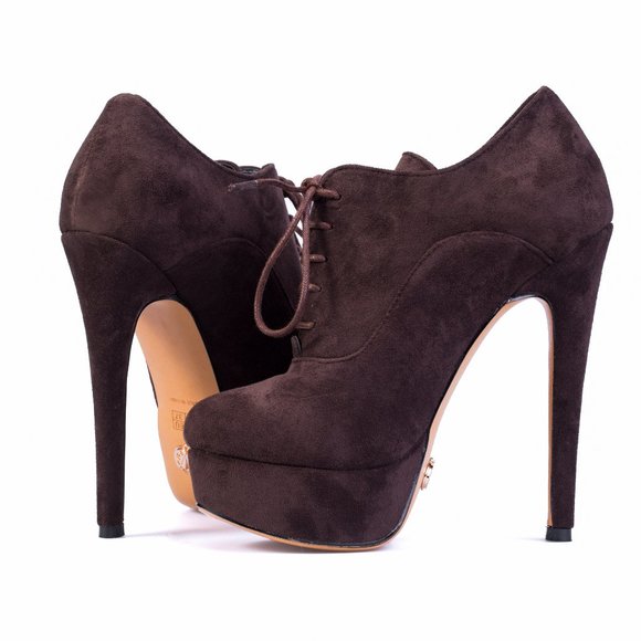 Petit Cadeau Oxford - Charming lace up ankle boot with 6" Heels & 1.5" Platform - Picture 4 of 7